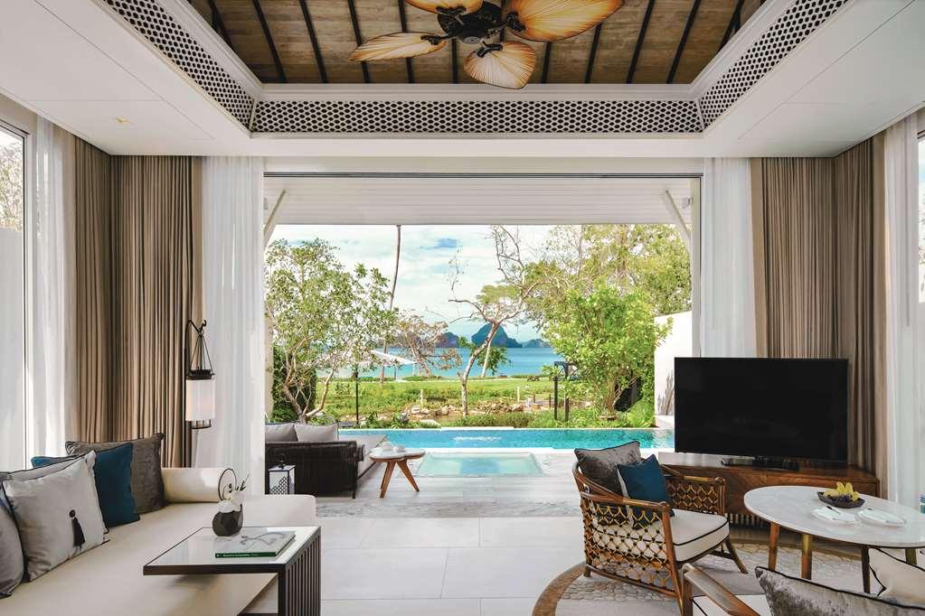 Banyan Tree Krabi Hotel Exterior photo