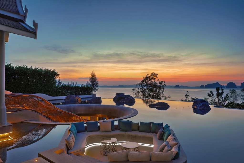 Banyan Tree Krabi Hotel Interior photo