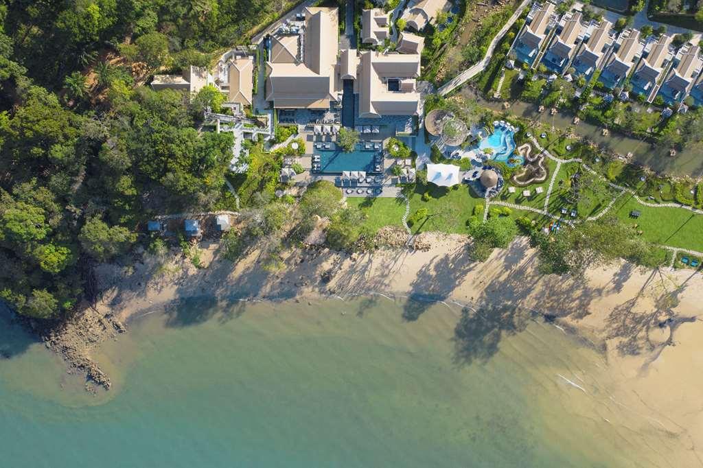 Banyan Tree Krabi Hotel Exterior photo