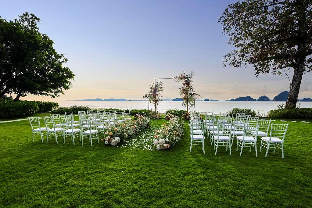 Banyan Tree Krabi Hotel Exterior photo